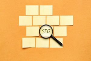 آموزش کامل تولید محتوای پربازدید در سال 1404: راهنمای جامع شما