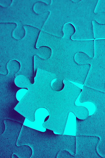 چرا در برخی روابط عاشقانه همیشه یک طرف بیشتر تلاش می‌کند؟